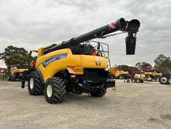 2022 New Holland Cr9.90