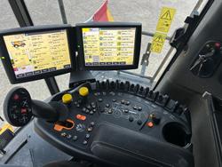 2022 New Holland Cr9.90
