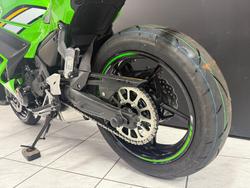 2025 Kawasaki NINJA 650L Green