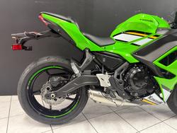 2025 Kawasaki NINJA 650L Green