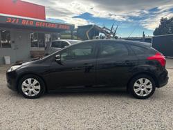 2012 Ford Focus Ambiente LW Panther Black