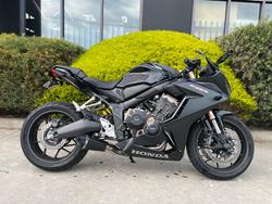 Honda CBR650R