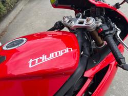 2011 Triumph DAYTONA 675 Red
