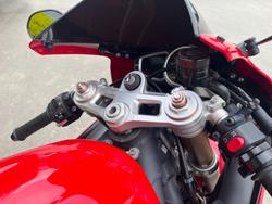 2011 Triumph DAYTONA 675 Red
