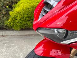 2011 Triumph DAYTONA 675 Red