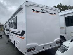 2023 Windsor Simpson WHITE
