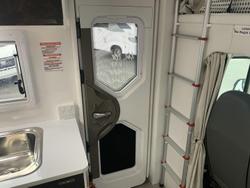 2023 Windsor Simpson WHITE