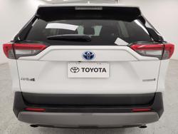 2020 Toyota RAV4 GXL AXAH52R Glacier White