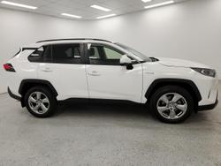 2020 Toyota RAV4 GXL AXAH52R Glacier White