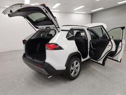2020 Toyota RAV4 GXL AXAH52R Glacier White