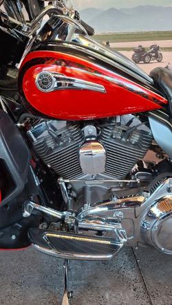 2016 Harley-davidson FLHTKSE CVO LIMITED Red