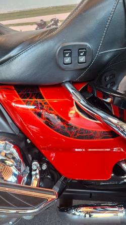 2016 Harley-davidson FLHTKSE CVO LIMITED Red