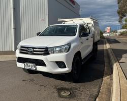 2018 TOYOTA HILUX