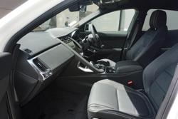 2024 Jaguar E-PACE P250 R-Dynamic SE
