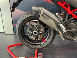 2025 Ducati Multistrada V4 Pikes Peak Multistrada Red