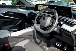 2025 Peugeot 3008 Allure Hybrid