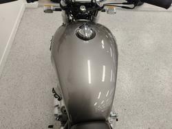 2019 Royal Enfield INTERCEPTOR 650 CLASSIC Silver