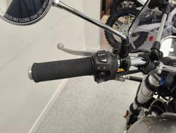 2019 Royal Enfield INTERCEPTOR 650 CLASSIC Silver