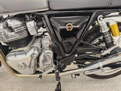 2019 Royal Enfield INTERCEPTOR 650 CLASSIC Silver