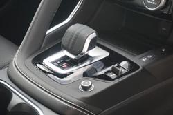 2024 Jaguar E-PACE P250 R-Dynamic SE