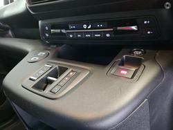 2024 Peugeot Partner Premium