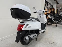 2025 Kymco LIKE 125 White