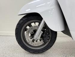 2025 Kymco LIKE 125 White