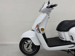 2025 Kymco LIKE 125 White