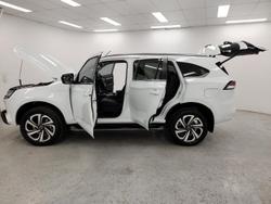 2022 Isuzu MU-X LS-T MY23 4X4 Dual Range Mineral White