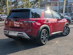 2024 Nissan
                PATHFINDER TI-L