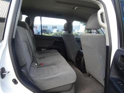 2007 Toyota Landcruiser GXL VDJ200R 4X4 Constant Glacier White