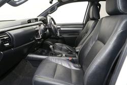 2023 Toyota
Hilux Rogue