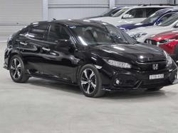 2017 Honda
                Civic RS