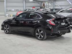 2017 Honda
                Civic RS