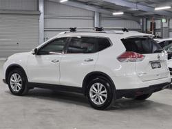 2016 Nissan
                X-TRAIL ST-L