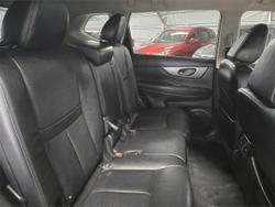 2016 Nissan
                X-TRAIL ST-L