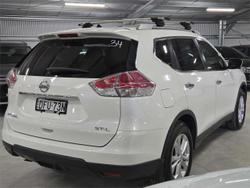 2016 Nissan
                X-TRAIL ST-L