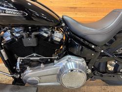 2018 Harley-davidson FLSL SOFTAIL SLIM Black