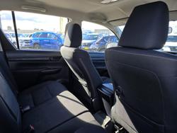 2019 Toyota
Hilux SR