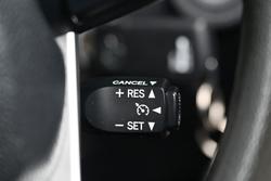 2016 Toyota Hilux SR GUN126R 4X4 Dual Range Glacier White