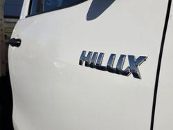 2021 Toyota Hilux Workmate TGN121R 4x2 Glacier White