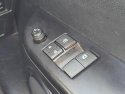 2021 Toyota Hilux Workmate TGN121R 4x2 Glacier White
