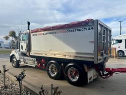 2018 Western Star 4864Fs2 Pbs Approved Truck & Dog Trailer Combo In Stock Now! White