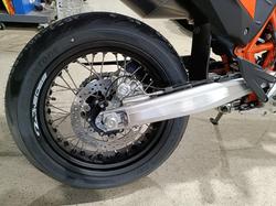 2024 KTM 690 SMC R ORANGE