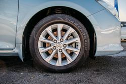 2014 Toyota
                Aurion AT-X