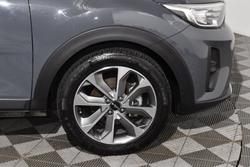 2022 Kia
                Stonic Sport