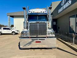 2018 Western Star 4864Fxb With 40