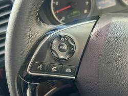 2017 Mitsubishi
                Outlander ES