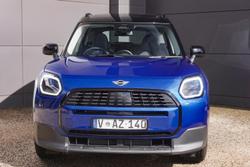 2024 MINI Countryman C Classic