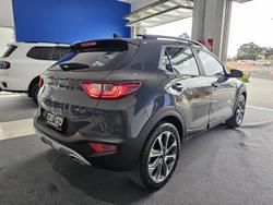 2022 Kia
                Stonic Sport